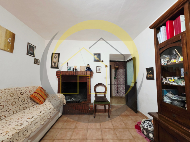 Appartamento luminoso con camino 