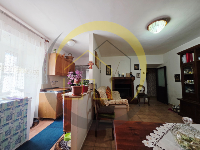 Appartamento luminoso con camino 