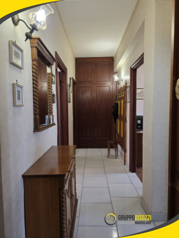 Appartamento centrale, luminoso