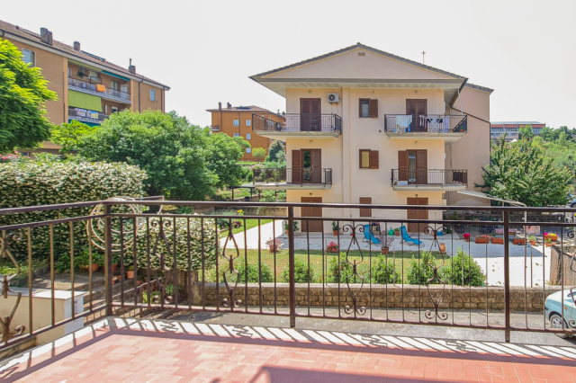 Appartamento con giardino