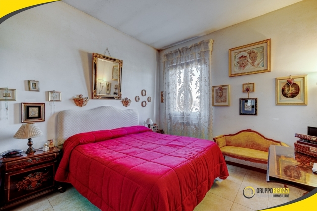 Civitavecchia (RM) – Piazza Vincenzo di Cesare, 4  – € 259.000,00 Villino a Schiera (Località Boccelle) 