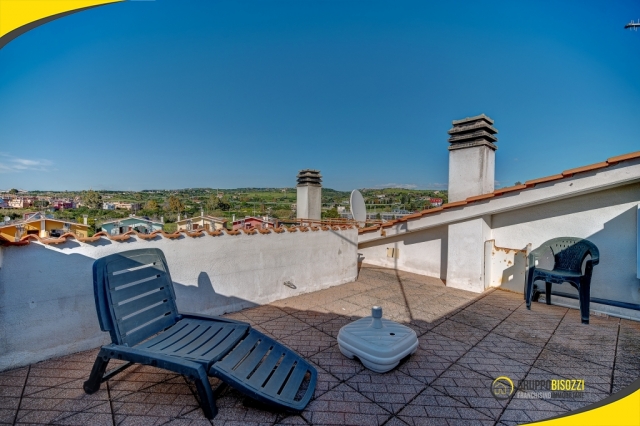 Civitavecchia (RM) – Piazza Vincenzo di Cesare, 4  – € 259.000,00 Villino a Schiera (Località Boccelle) 