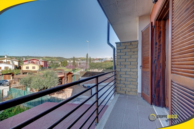 Civitavecchia (RM) – Piazza Vincenzo di Cesare, 4  – € 259.000,00 Villino a Schiera (Località Boccelle) 