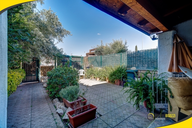 Civitavecchia (RM) – Piazza Vincenzo di Cesare, 4  – € 259.000,00 Villino a Schiera (Località Boccelle) 