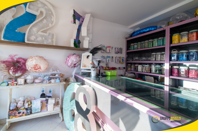 Tarquinia- Attività Commerciale Shabbylandia 