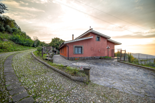 Villa vista mare a pochi minuti da Civitavecchia
