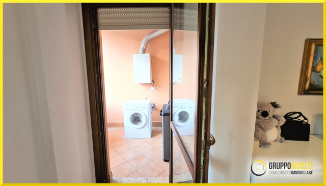 Santa Marinella (RM) Via Elcetina - Appartamento ingresso indipendente in residence!