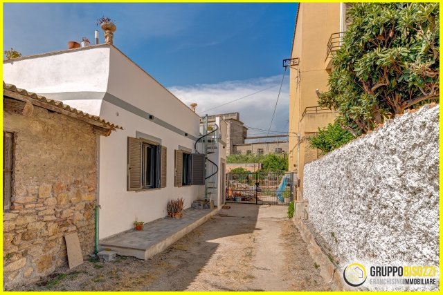Civitavecchia (RM)- Via Isonzo n.20