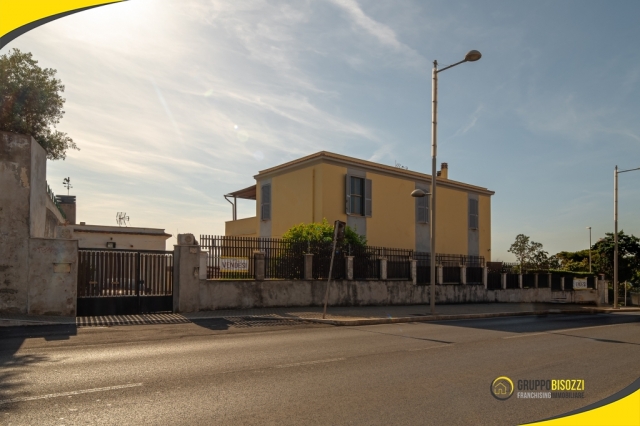 Civitavecchia (RM) - Via Aurelia Sud  33