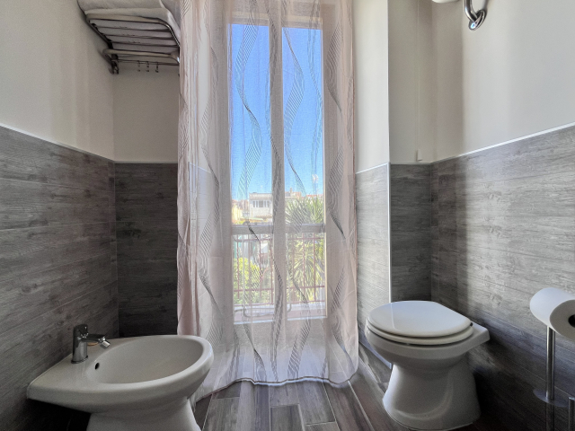 Civitavecchia (RM) - Via Terme di Traiano n. 27 