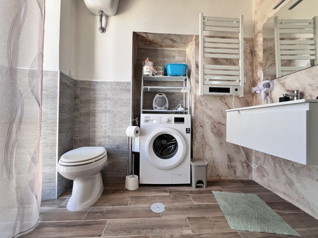 Civitavecchia (RM) - Via Terme di Traiano n. 27 