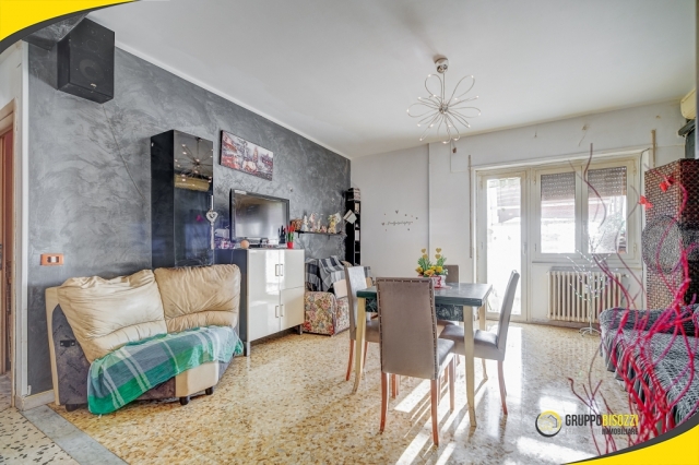 Civitavecchia (RM) - Via Achille Grandi n. 1 