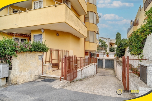 Civitavecchia (RM) - Via R. Zandonai n. 3
