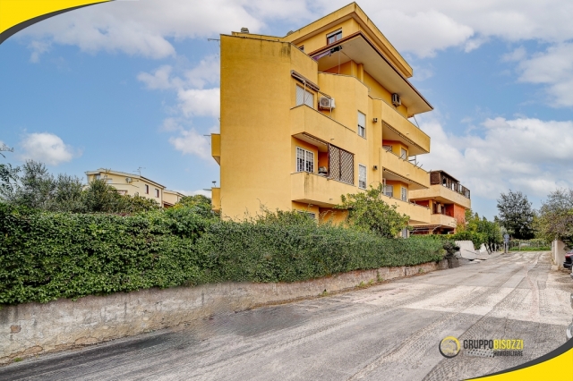 Civitavecchia (RM) - Via R. Zandonai n. 3