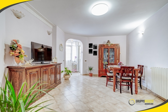 Civitavecchia (RM) - Via R. Zandonai n. 3