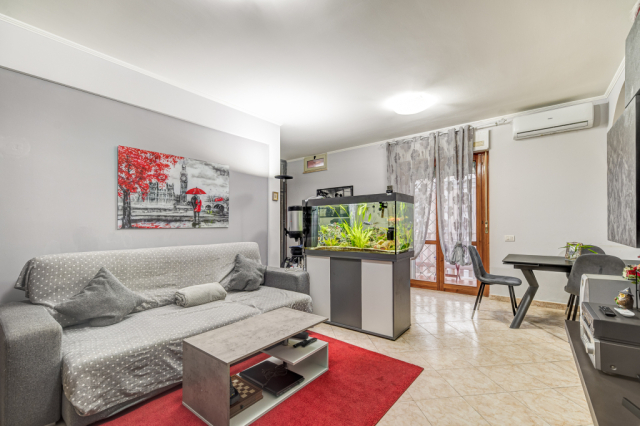 Appartamento con box auto e cantina