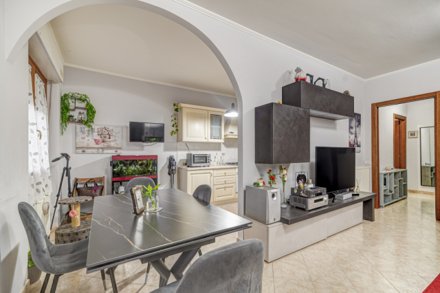 Appartamento con box auto e cantina