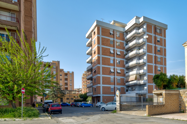 Quadrilocale zona semicentrale vista mare