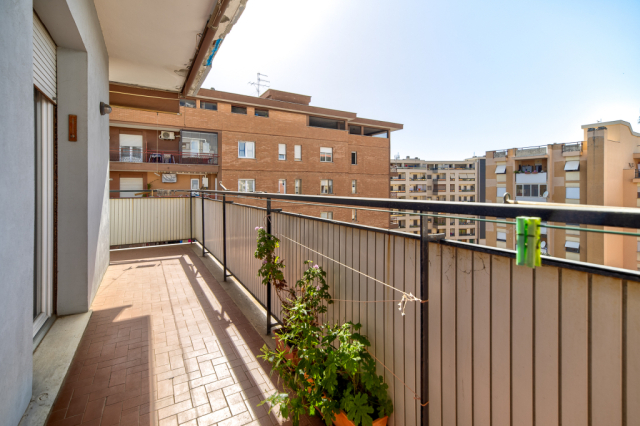 Quadrilocale zona semicentrale vista mare