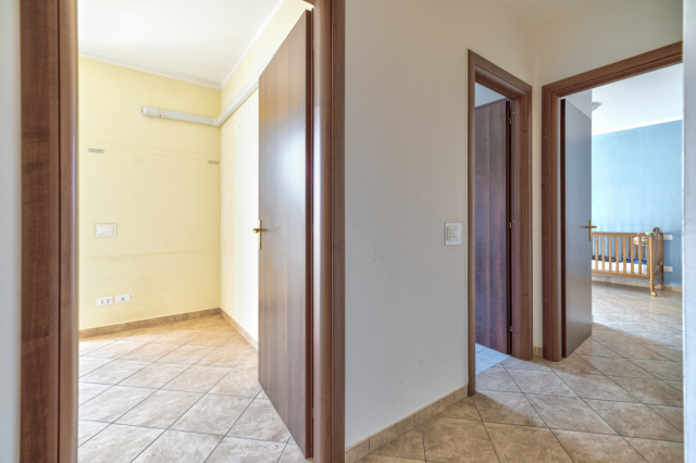 Ampio appartamento con box e posto auto