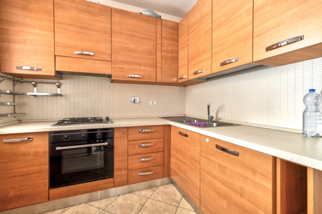 Ampio appartamento con box e posto auto