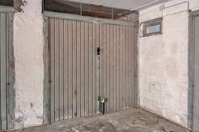 Garage zona faro