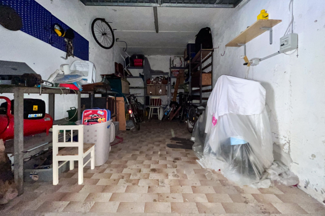 Garage zona faro