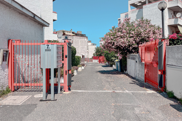 Appartamento con piscina condominiale