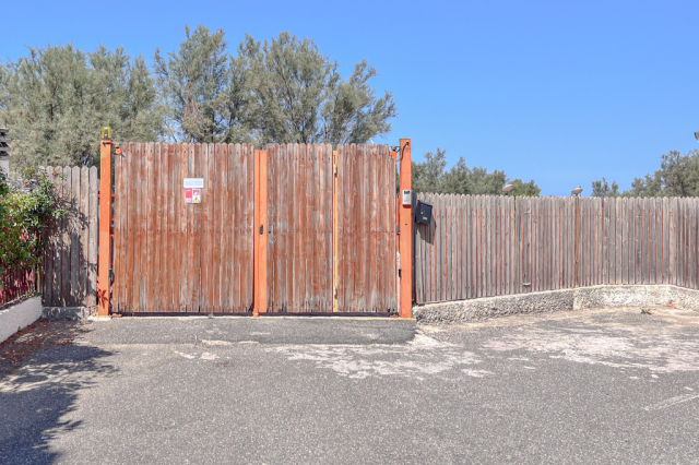 Appartamento con piscina condominiale