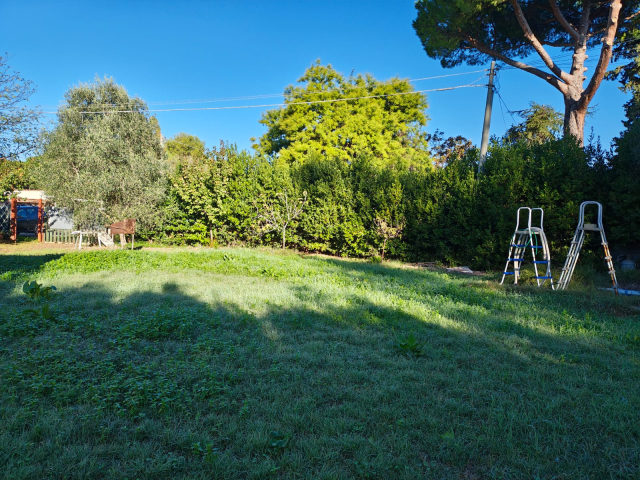 Terreno agricolo in loc. San Giorgio con pozzo  e allaccio elettrico