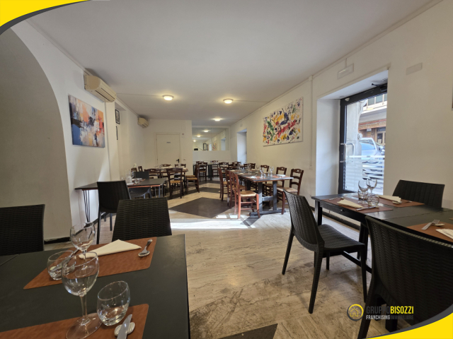 CESSIONE ATTIVITÀ RISTORAZIONE AVVIATA – CENTRO CITTÀ