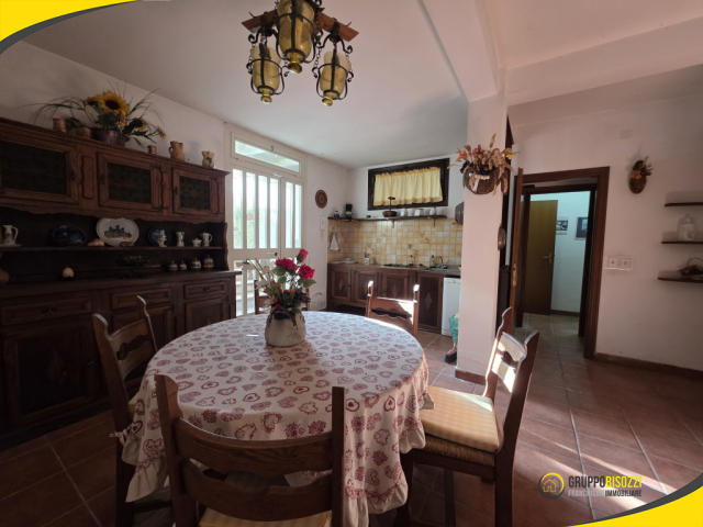 Civitavecchia (RM) - Via delle Rose n. 4