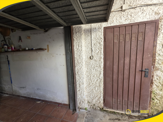 Civitavecchia (RM) - Via delle Rose n. 4