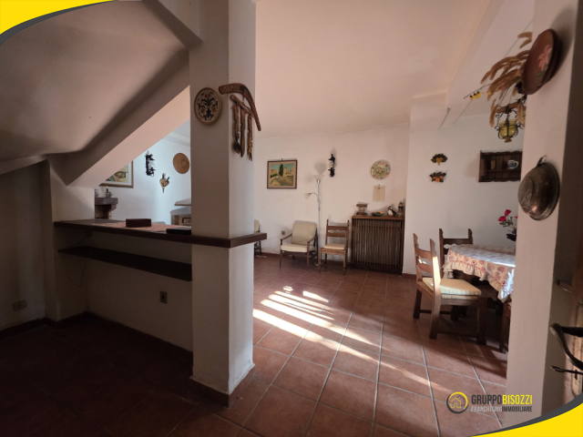 Civitavecchia (RM) - Via delle Rose n. 4