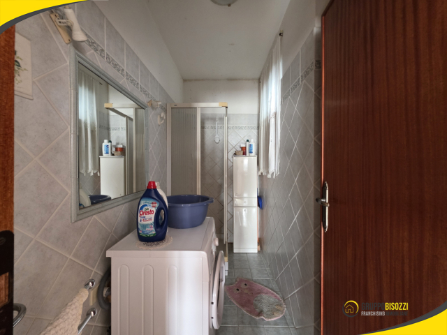 Civitavecchia (RM) - Via delle Rose n. 4